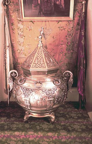 Gilded Silver Vessel for Consecration of Holy Oil (Miwron)