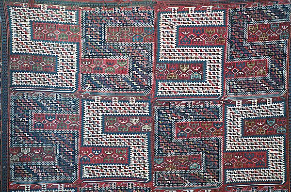Serpent carpet, XIXth Century, Erevan, Museum of Folk Art.